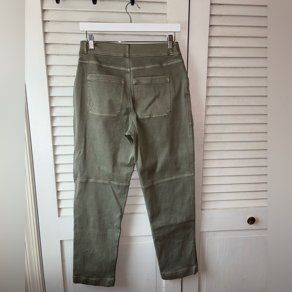 SPANX Stretch Twill Pants Olive Green High Rise Pull On Patch Pocket Medium - Picture 4 of 6